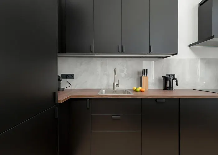 Modern In The Centre Od By Renters *