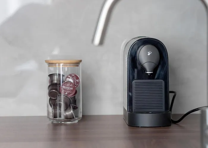 Modern In The Centre Od By Renters *