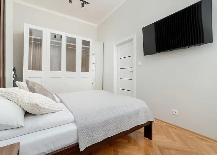 דירה Modern In The Centre Od By Renters