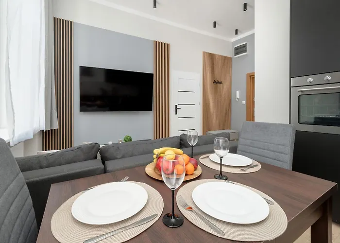 Modern In The Centre Od By Renters